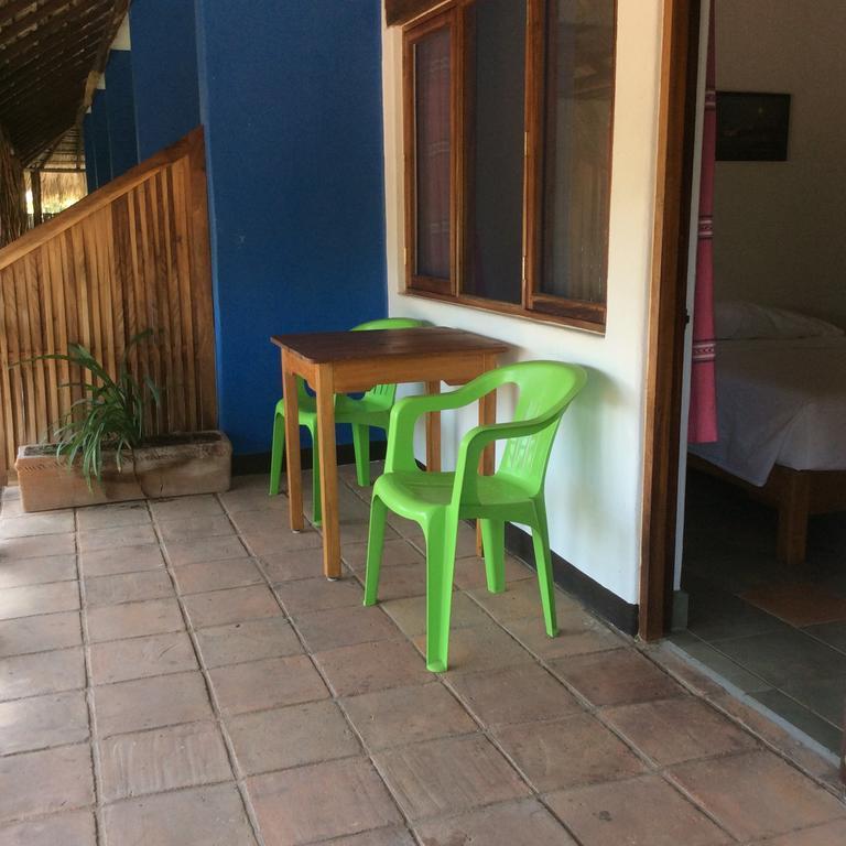 פוארטו אסקונדידו Hotel Buena Vista מראה חיצוני תמונה