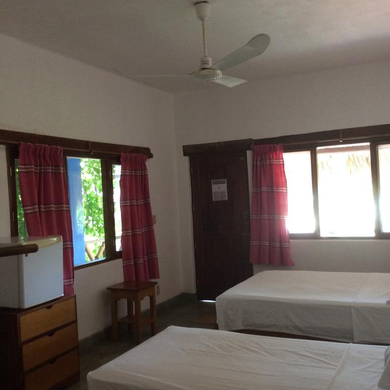 פוארטו אסקונדידו Hotel Buena Vista מראה חיצוני תמונה