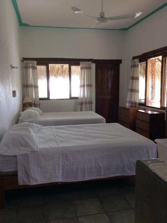 פוארטו אסקונדידו Hotel Buena Vista מראה חיצוני תמונה